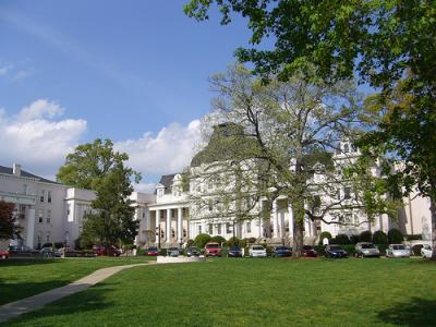 布里諾大學(xué) Brenau University