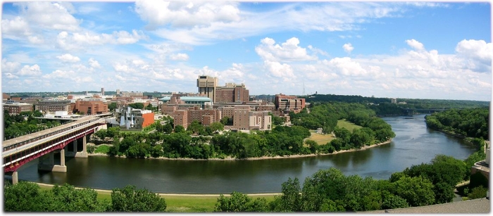 明尼蘇達大學(xué)雙城分校University of Minnesota Twin Cities