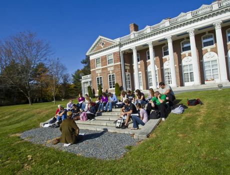 石山學(xué)院  Stonehill College