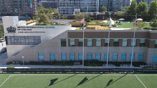 British International School of Chicago  芝加哥英國(guó)國(guó)際學(xué)校